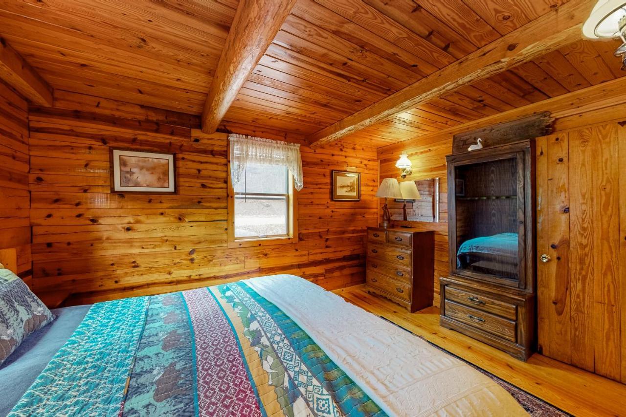 Charlie'S Ol' Fishing Cabin Eureka Springs Exterior foto